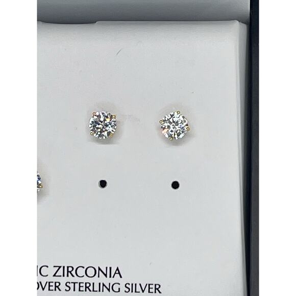 18K Gold Vermeil Earrings (2 Piece Set) CZ Stud Style Women's Trendy Fashion NWT - Picture 6 of 10